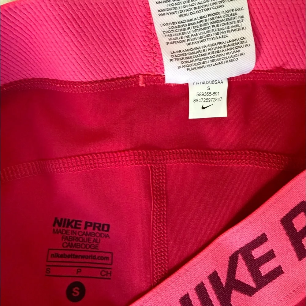 2 pair of Nike pros size small pink, lime green lot NWT - Picture 2 of 3